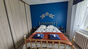 2 camere, ferro/asse da stiro, Wi-Fi gratuito, lenzuola