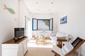 Living area - Apartment with garden and sea view in Sta.Cristina, Blanes (Blanes)