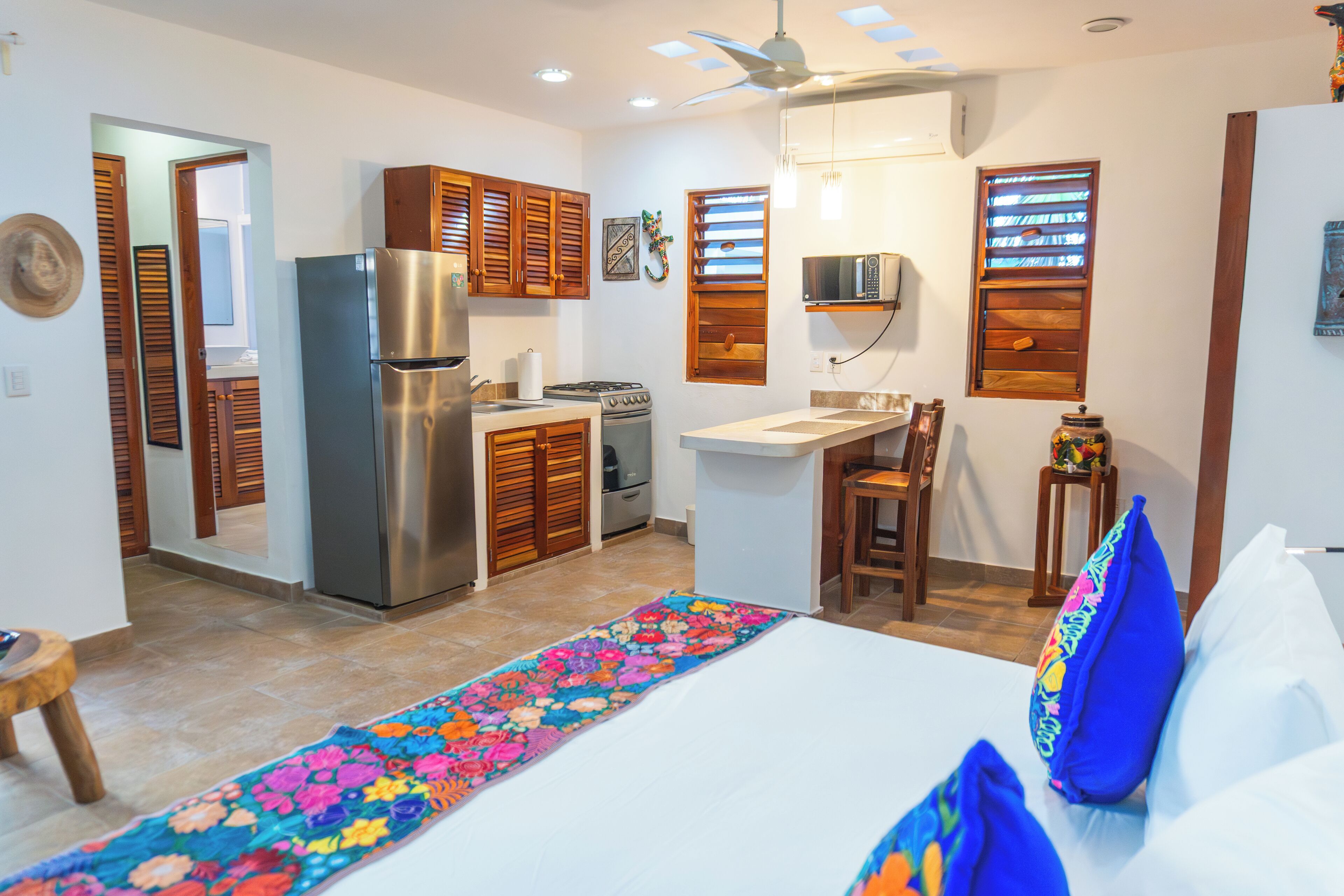 Departamento superior, vista al jardín | Cortinas blackout, tabla de planchar con plancha y wifi gratis 