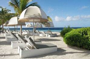 Restaurant - LUX Jan Sofat  (Willemstad)