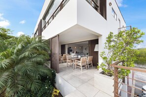 Apartment, Resort View | Outdoor dining