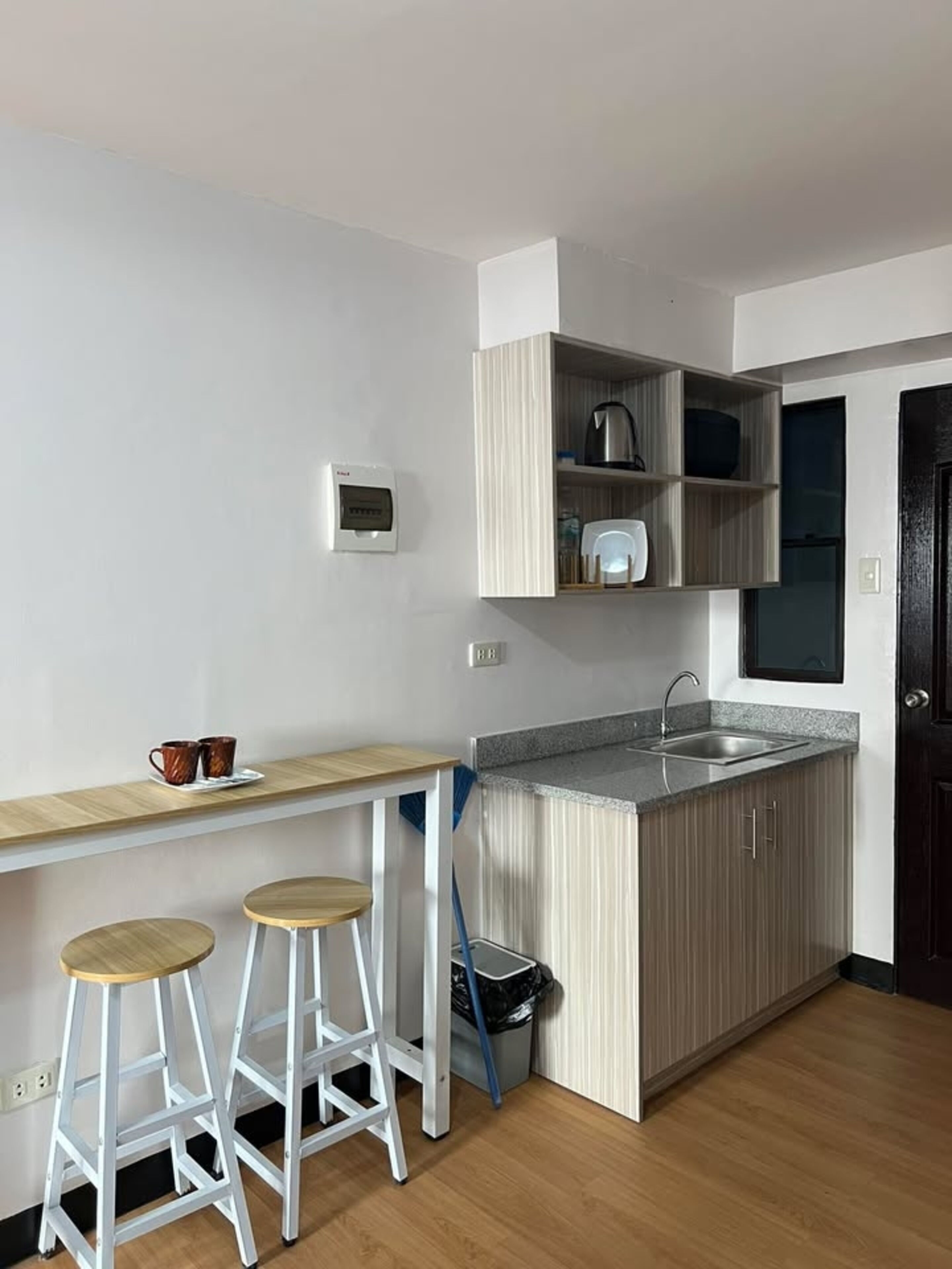 Private kitchenette