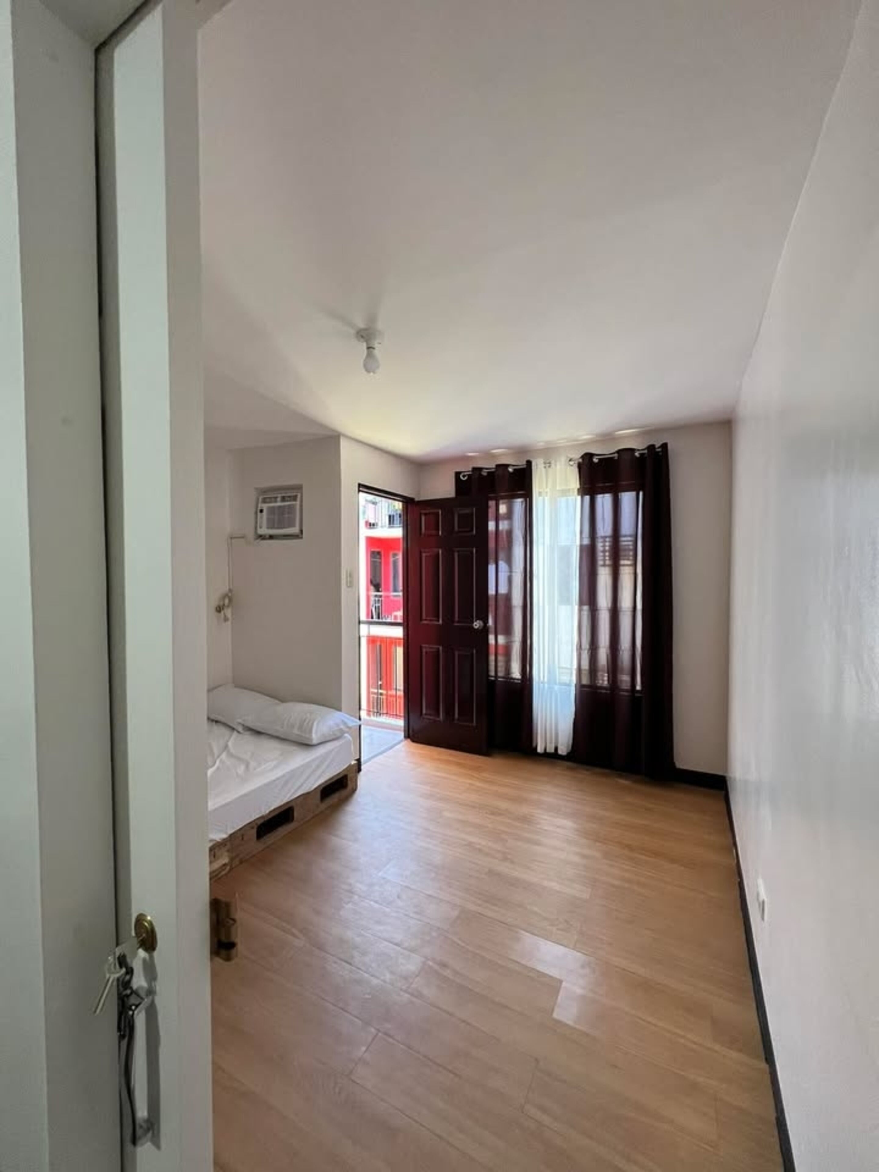 Comfort Condo, 1 Bedroom, Balcony, City View | Individually decorated, individually furnished, laptop workspace