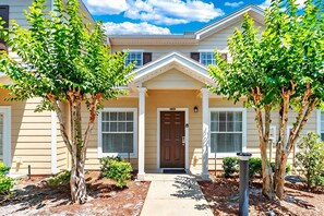 Exterior - 3BR Home Near Disney at Lucaya Village (Kissimmee)