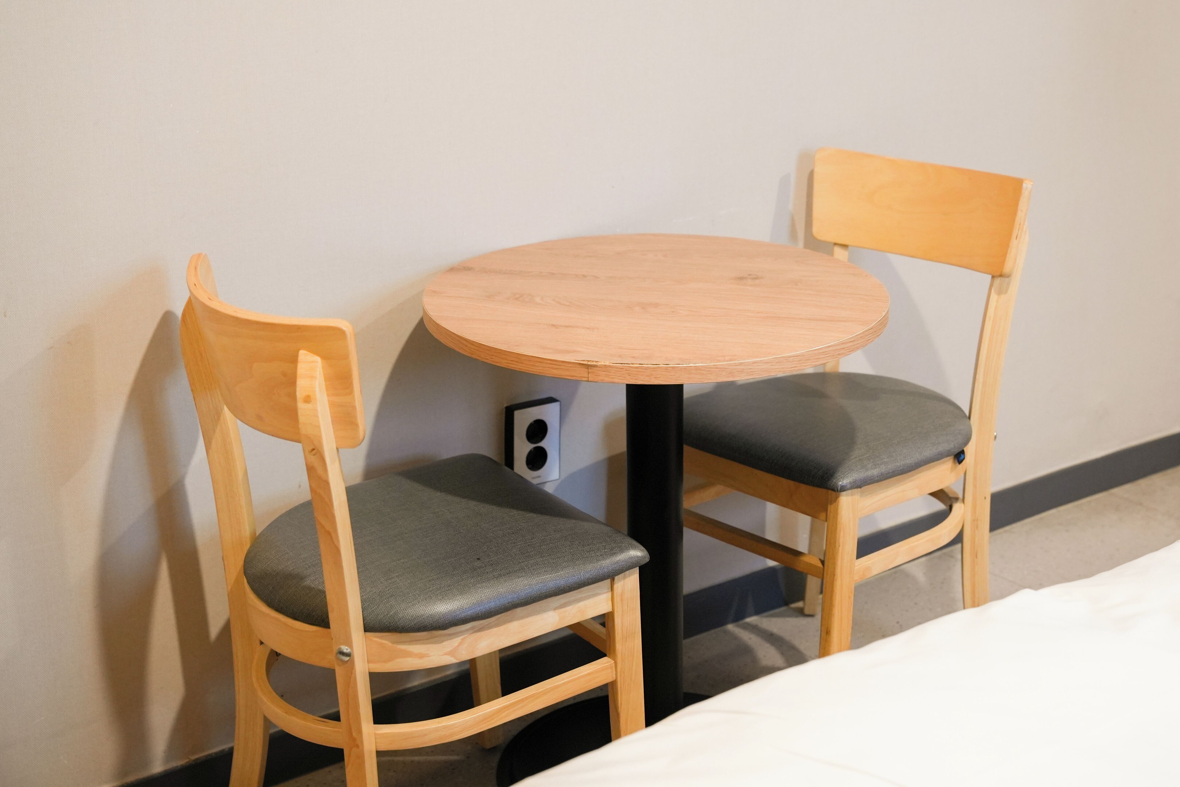 Deluxe Double Room | Desk, free WiFi, wheelchair access