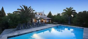 Rural house 'Can Toni' with private pool, terrace and Wi-Fi