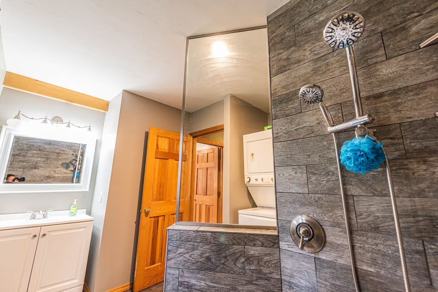 Håndklær, såpe og toalettpapir