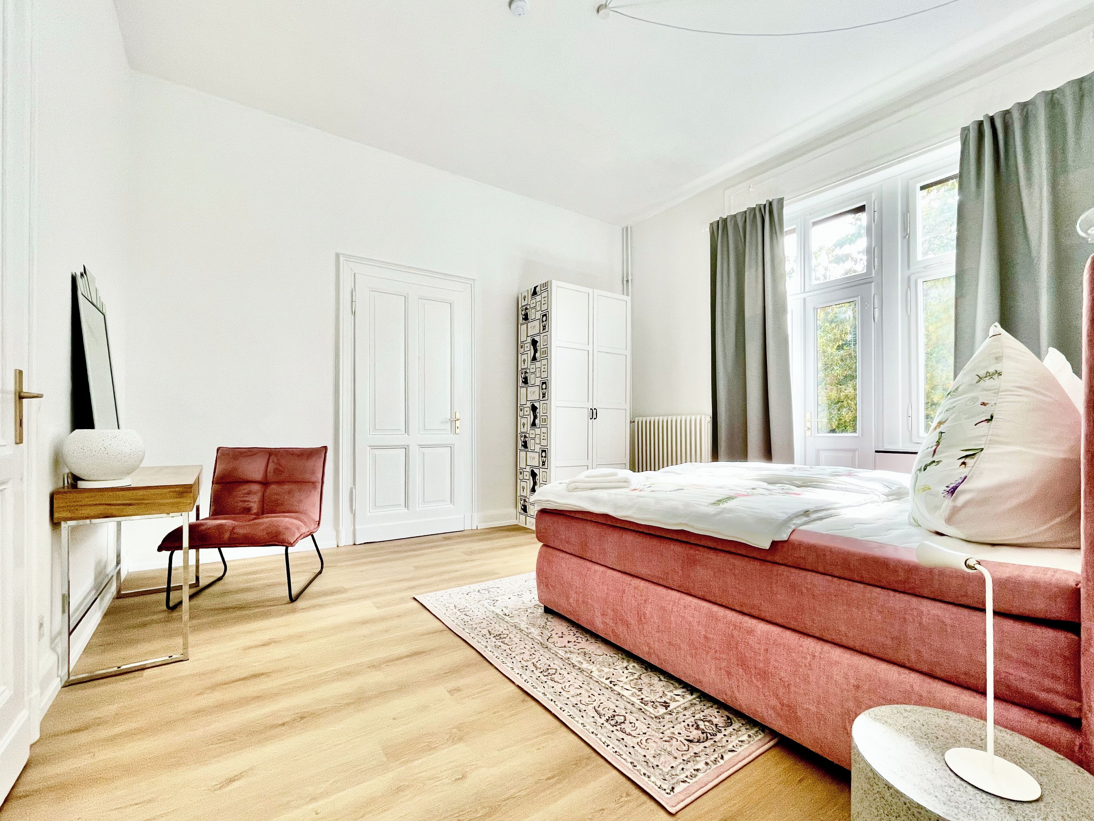 4 chambres, bureau, fer et planche à repasser, Wi-Fi gratuit