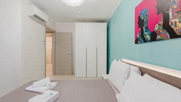 Fer et planche à repasser, Wi-Fi, draps fournis