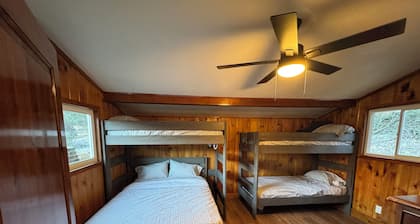 Fully Renovated 3 BDRM Sedalia Cabin! Fishermen & Outdoor Enthusiasts Getaway!