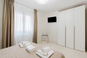 Strygejern/strygebræt, Wi-Fi, sengetøj