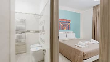 Fer et planche à repasser, Wi-Fi, draps fournis