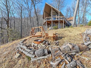 Property grounds - Murray’s Mountaintop Getaway-Majestic Views! (Waynesville)