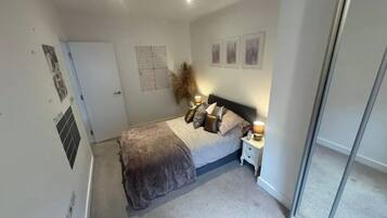 1 bedroom, iron/ironing board, free WiFi, bed sheets