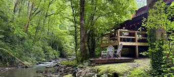 Buffalo Creek Log Cabin