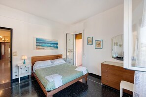 2 bedrooms, free WiFi, bed sheets - Casa Aladino By Arenzanohost (Arenzano)