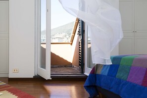 1 bedroom, iron/ironing board, free WiFi, bed sheets - Casa Edo - One Bedroom Apartment, Sleeps 4 (Arenzano)