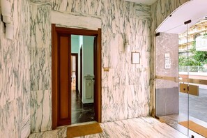 Interior - Casa Ester - Two Bedroom Apartment, Sleeps 4 (Arenzano)