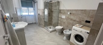 Casa Camilli - Two Bedroom Apartment, Sleeps 5