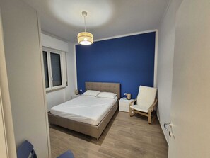 3 bedrooms, iron/ironing board, free WiFi, bed sheets - Casa Mimose - Two Bedroom Apartment, Sleeps 5 (Cogoleto)