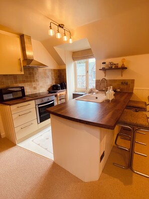 The Hayloft, Luxury loft style cottage, courtyard views | Private kitchen | Fridge, microwave, oven, stovetop - Brylach Steading (Aberlour)