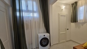 Unclassified image, 4 of 17, button - ViaGiotto Junior 
Welcoming and well-kept apartment in Tuscany (Certaldo)