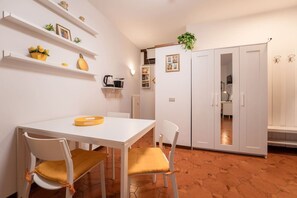 Dining - Casa Ambra Comfort Studio (Bellagio)