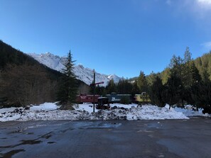 Classic Double Room, Mountain View | Miscellaneous - Jubilee Railroad Wilderness Lodge (Dunsmuir)