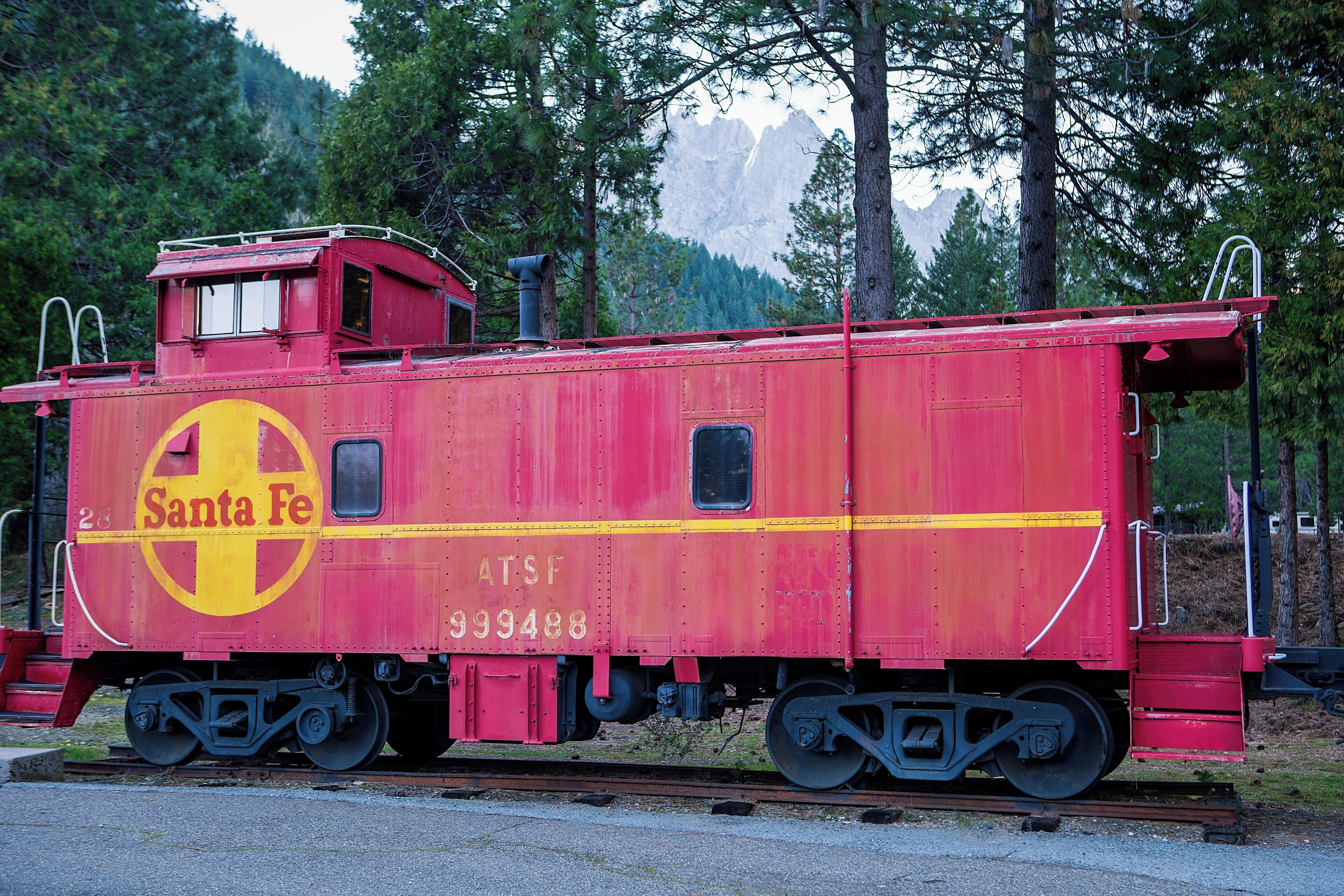 Basic Studio | Free WiFi