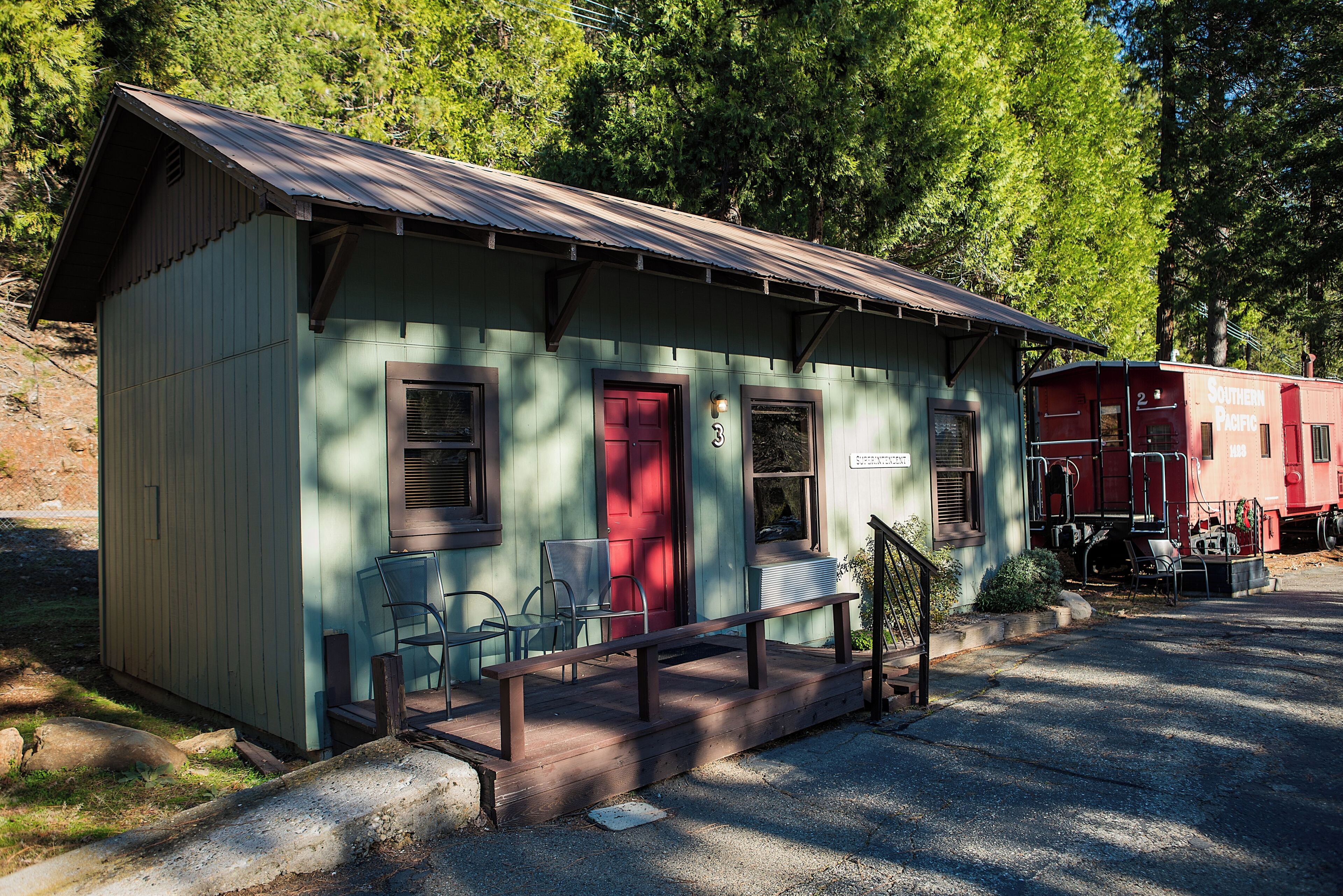 Basic Cabin | Free WiFi