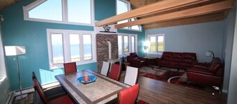 Oceanfront PEI Home with Ocean Views, Wraparound Deck & Private Beach