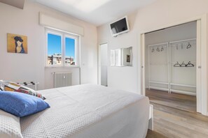 2 Schlafzimmer, Bügeleisen/Bügelbrett, Internetzugang, Bettwäsche