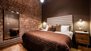 8 Schlafzimmer, Schreibtisch, kostenloses WLAN, Bettwäsche