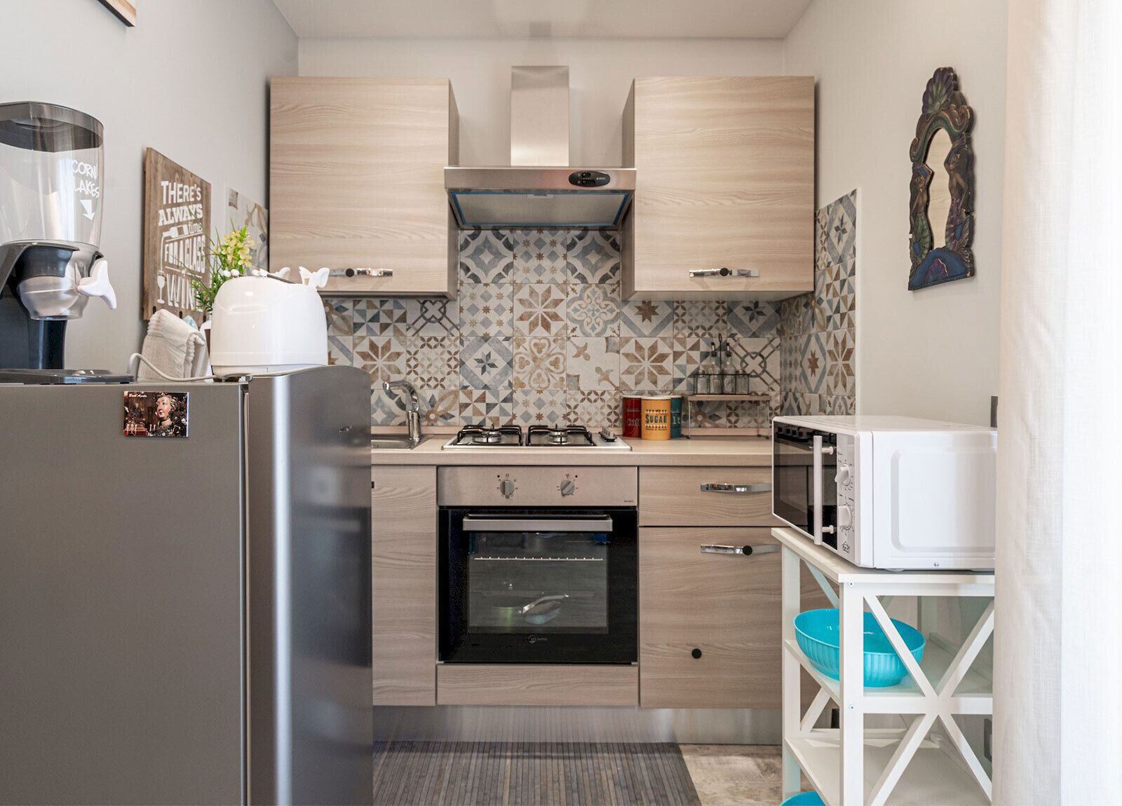 Signature Apartment, Balcony, City View | Private kitchen