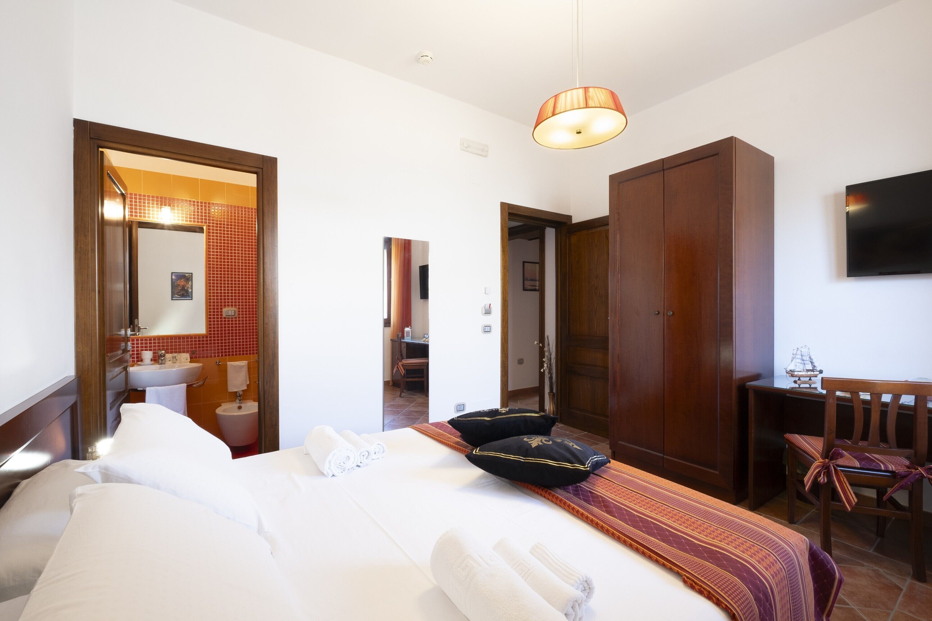 1 habitación, wifi y ropa de cama 