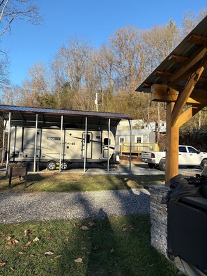 Miscellaneous - Fabulous private camping on Deep Creek in Bryson City perfect for outdoor lovers (Bryson City)