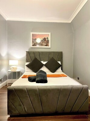 1 chambre, Wi-Fi gratuit, draps fournis