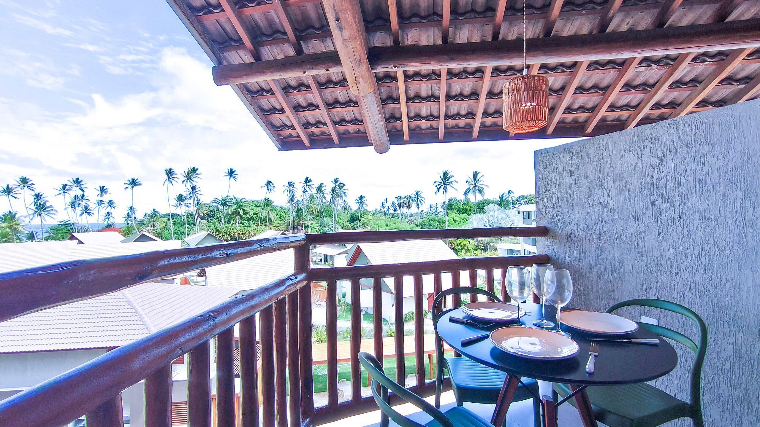 Studio | Outdoor dining