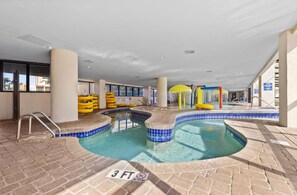 A heated pool - 🐚Oceanfront | Amazing Views | Family Getaway | Ocean Reef Resort 717🐚 (Myrtle Beach)
