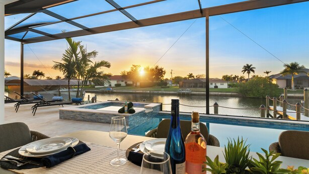 Unclassified image, 1 of 43, button - Intervillas Florida - Villa Carrera (Cape Coral)