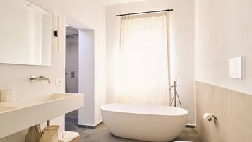 Suite familiare | Bagno | Accappatoio, bidet