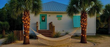 House, 3 Bedrooms | Exterior