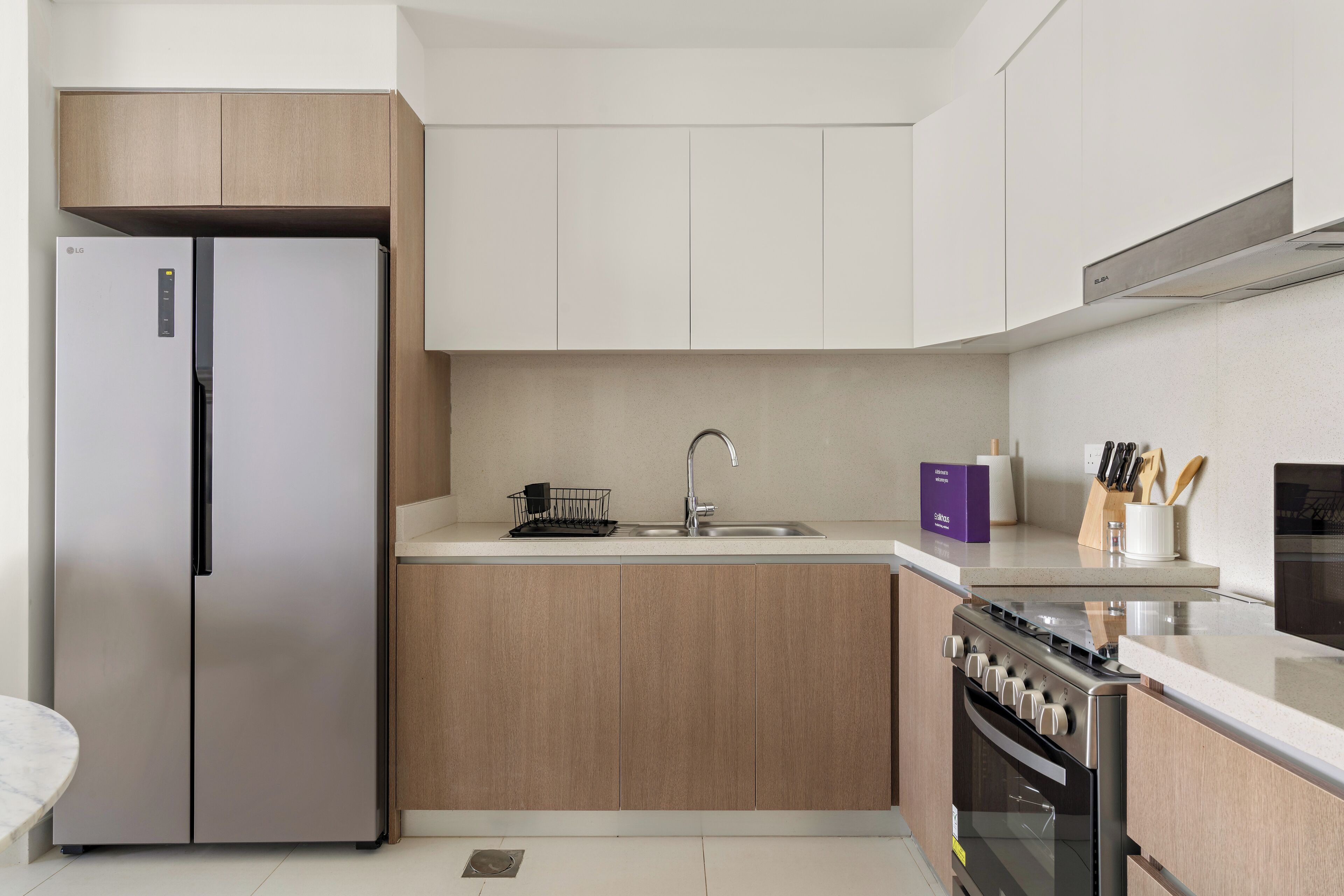 Espresso maker, fridge, microwave, oven