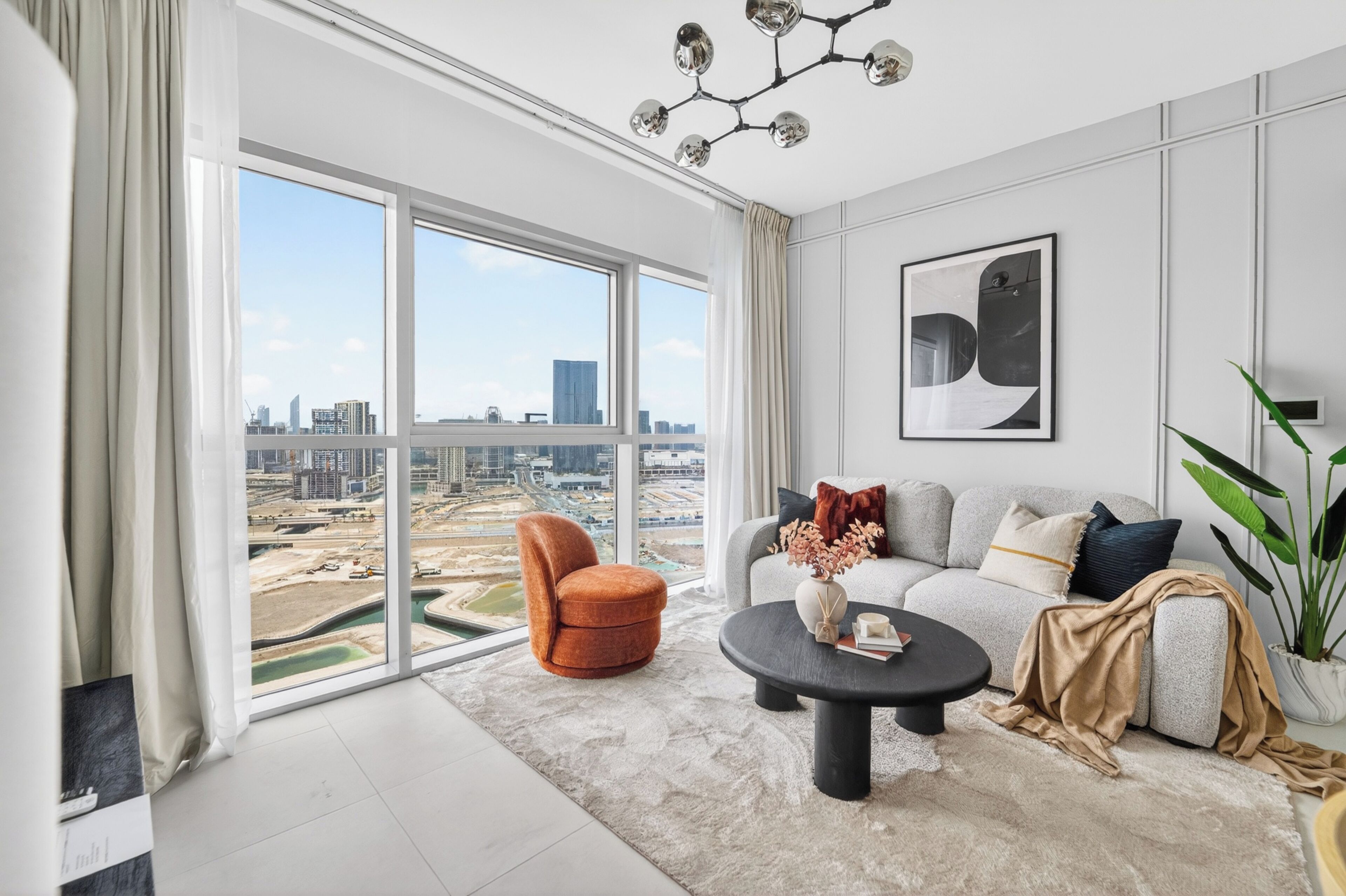 Elite Apartment, 2 Bedrooms (Apartment) | Living area | 50-inch Smart TV with digital channels