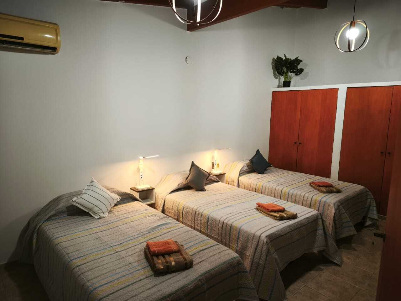 1 habitación, internet y ropa de cama 