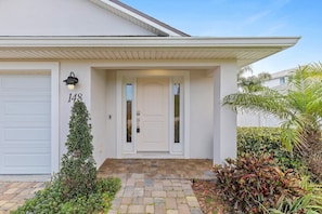Exterior detail - Terrapin Station (Ormond Beach)