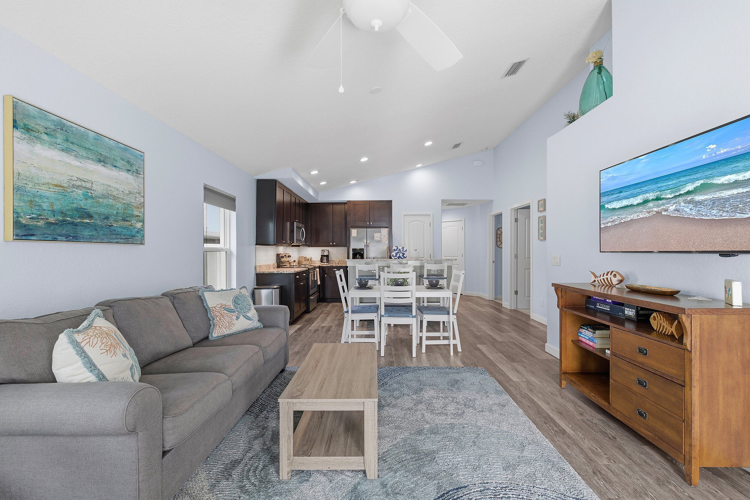 Leilighet, flere senger, kjøkken, hageutsikt (Terrapin Station) | Oppholdsområde