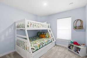 Condo, Multiple Beds, Kitchen, Garden View (Terrapin Station) | 3 bedrooms, individually decorated, individually furnished, bed sheets - Terrapin Station (Ormond Beach)