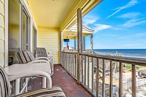 Lägenhet - 2 queensize-sängar - balkong - havsutsikt (Ocean Club At Turtle Mound 206) | Utsikt från rummet