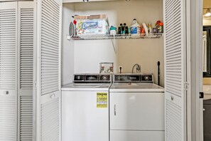 公寓式客房, 2 张大床, 阳台, 海洋景观 (Ocean Club At Turtle Mound 206) | 洗衣